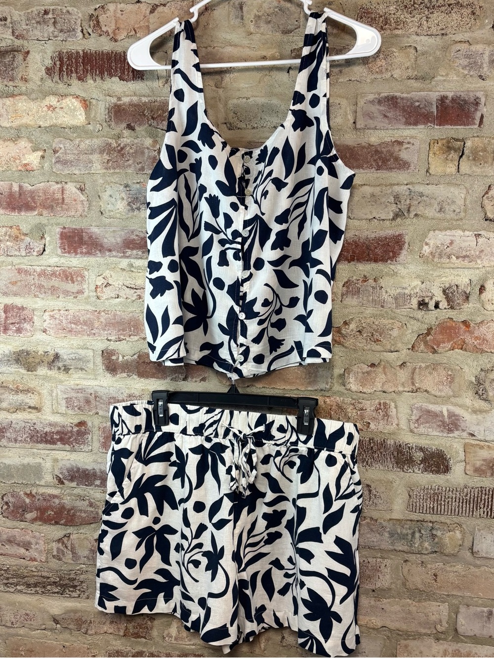 Linen rayon shorts and top outfit XL